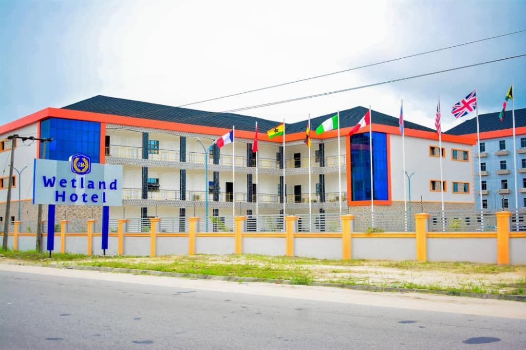 Wetland Hotel Ughelli Экстерьер фото